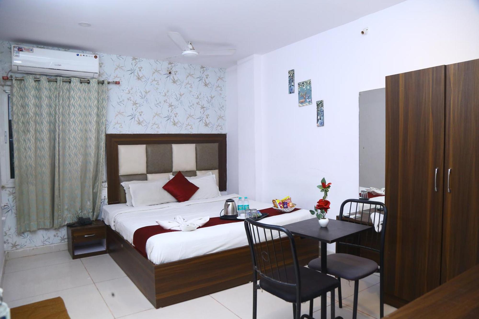Hotel Mn Grand Shamshabad Airport Zone Hyderabad Экстерьер фото